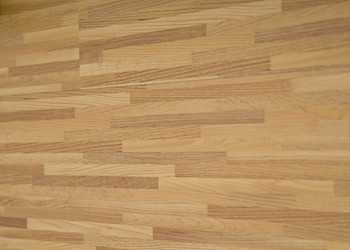 Sàn nhựa PVC chống nước cứng nhắc Thiết kế bằng gỗ cách âm cho phòng khách