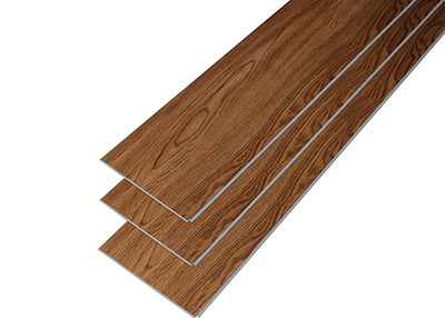 Dễ dàng làm sạch sàn nhựa cứng SPC cứng nhắc Xử lý bề mặt gỗ cổ